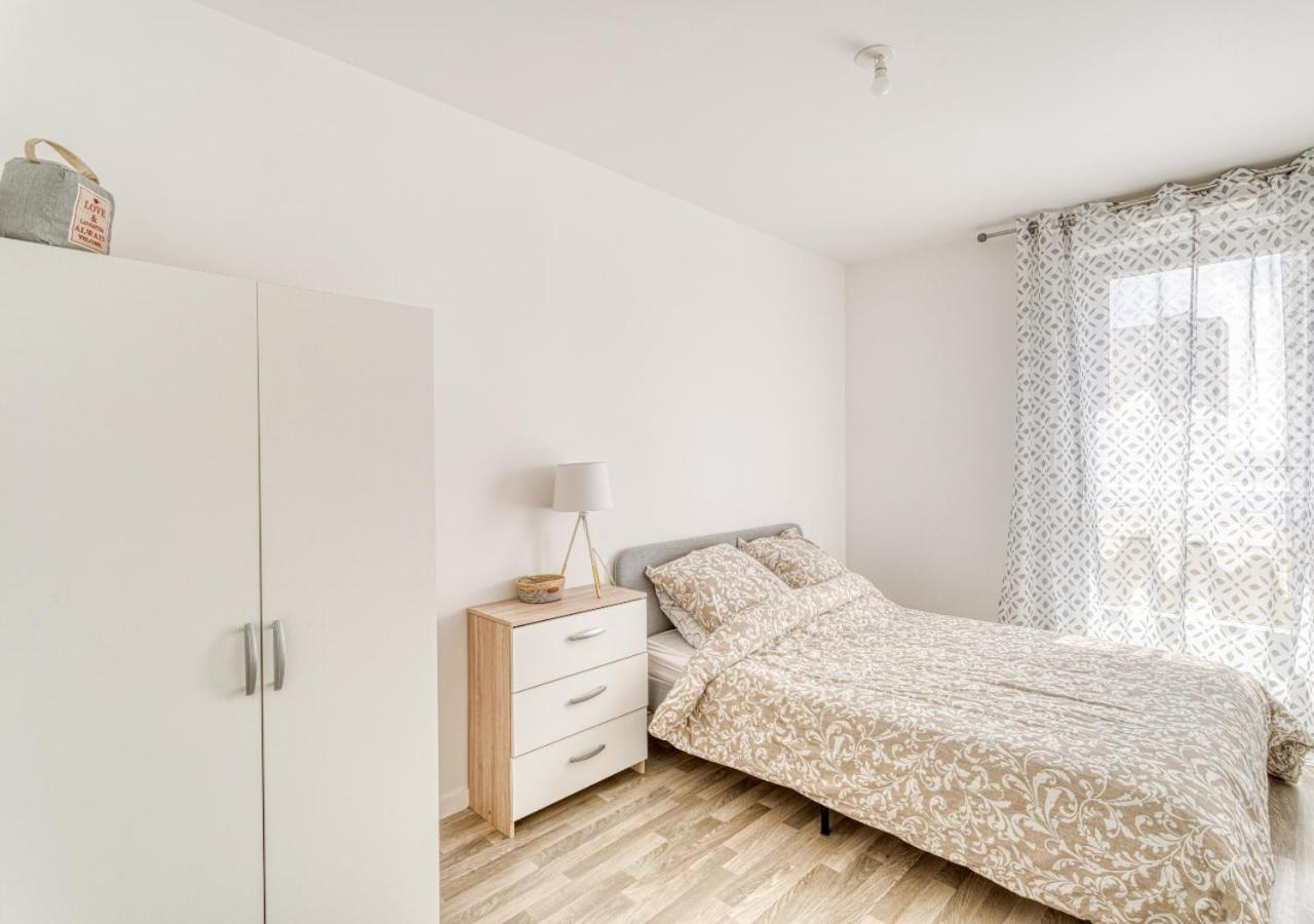 Le Soleil D'Or Entre Disney Et Paris Apartman Champigny-sur-Marne Kültér fotó